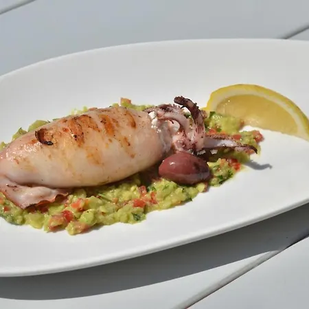Halkidiki Greek Pride Seafront מלון 4*