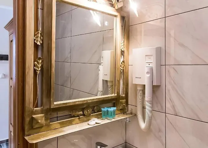 Greek Pride Seafront 4*