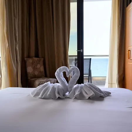Halkidiki Greek Pride Seafront فندق 4*