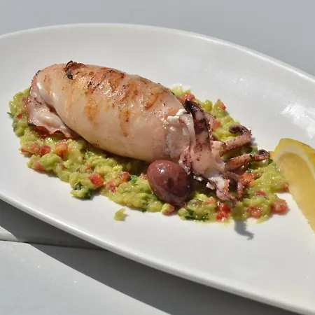 Halkidiki Greek Pride Seafront Отель